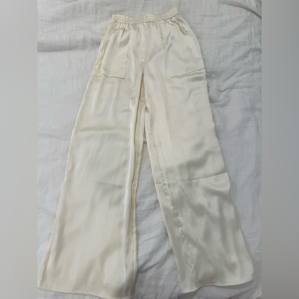 L'Academie Silk Pants- Elegant Cream Women's Pants